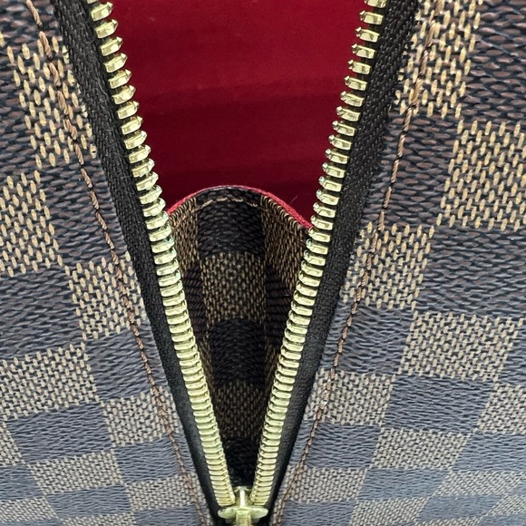 Authentic Louis Vuitton Damier Ebene Rivera MM - Picture 17 of 17